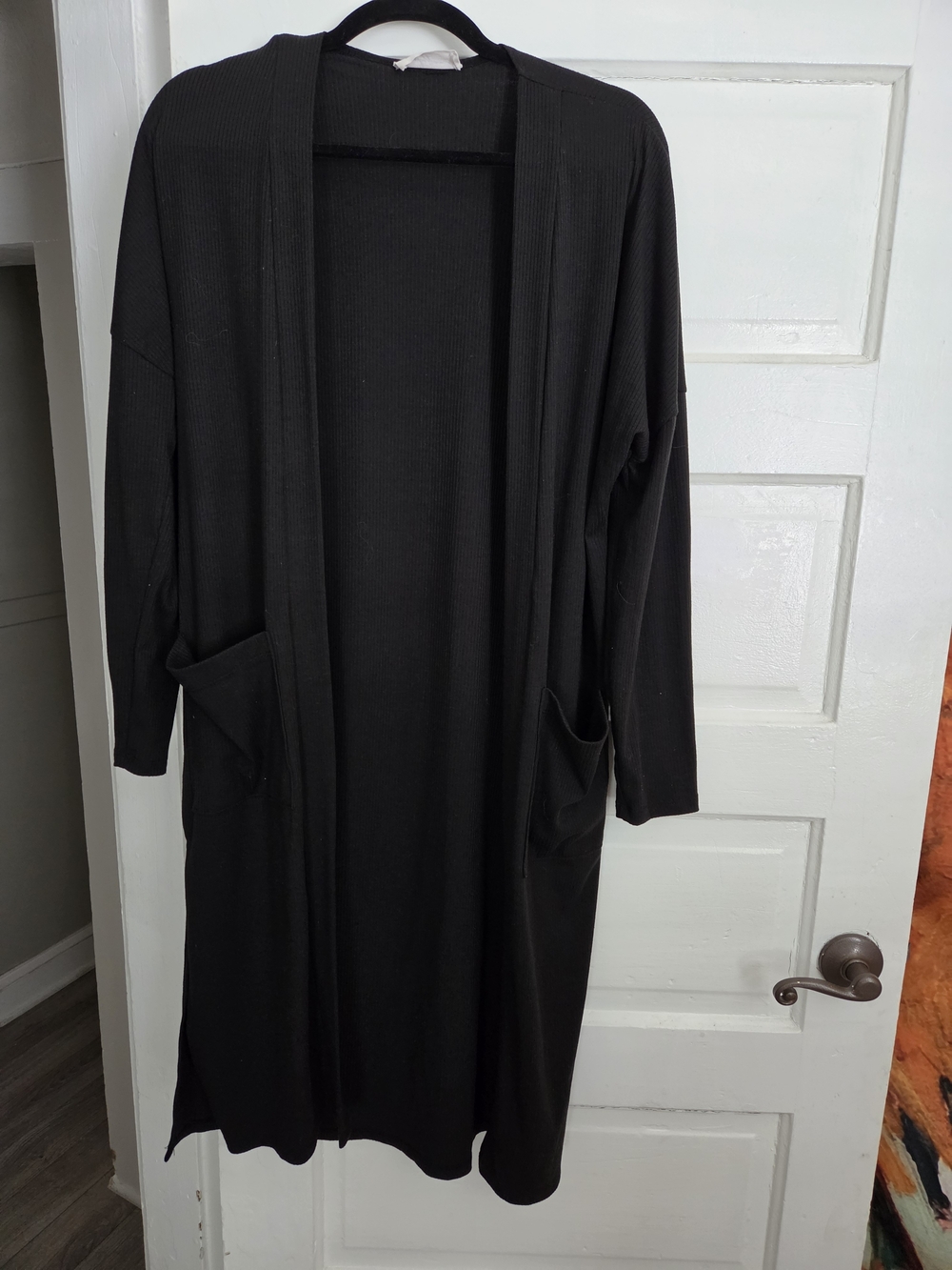 Carly Jean Los Angeles Black Open-Front Long Cardigan